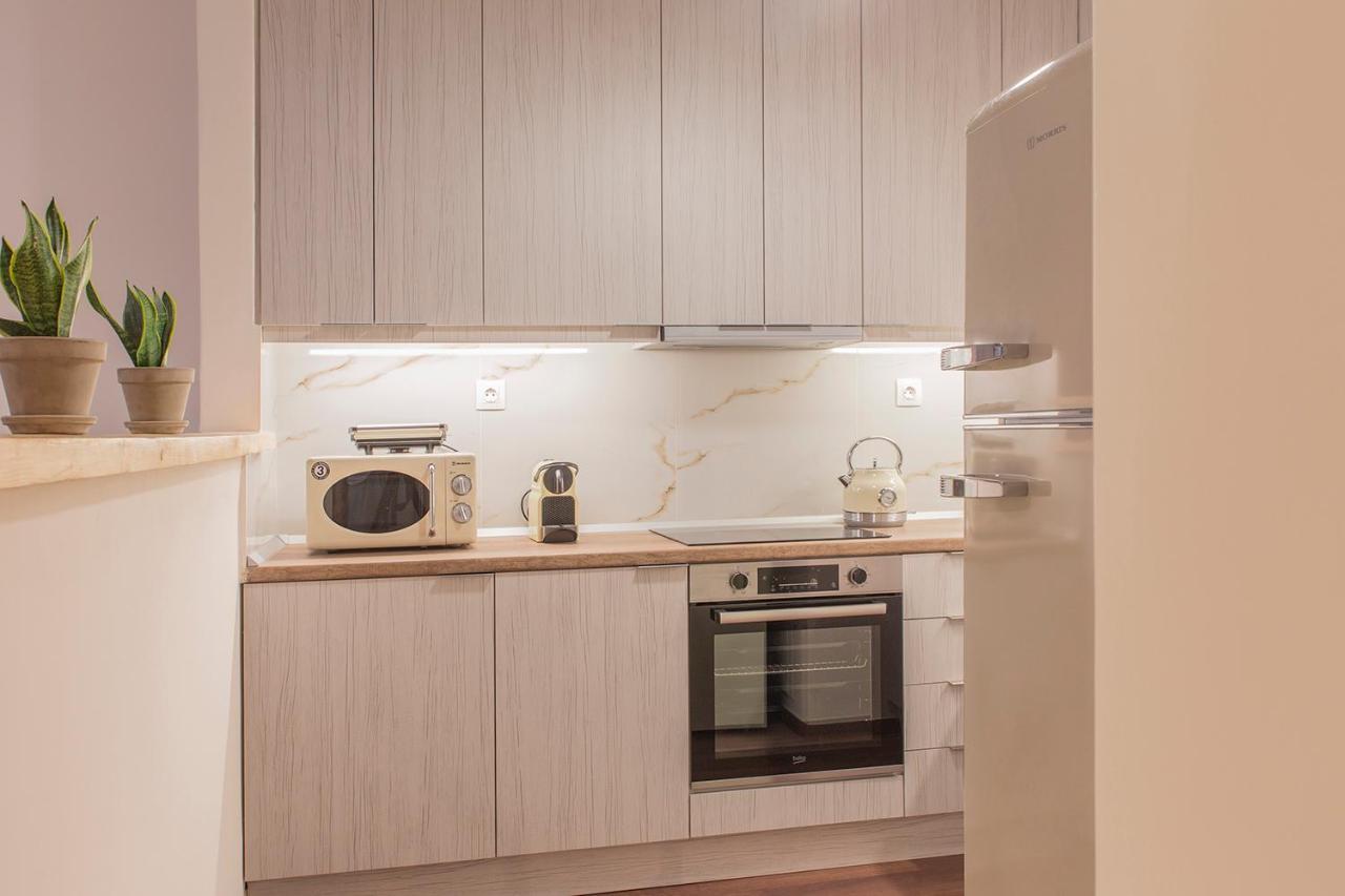 Luxury Apartment With Jacuzzi Close To Acropolis - Living Stone Zircon Atény Exteriér fotografie