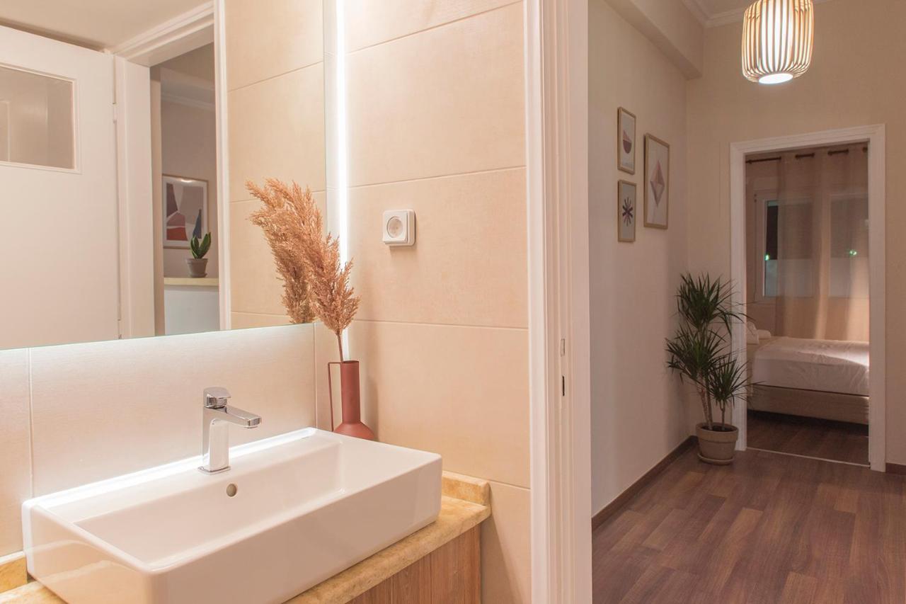 Luxury Apartment With Jacuzzi Close To Acropolis - Living Stone Zircon Atény Exteriér fotografie